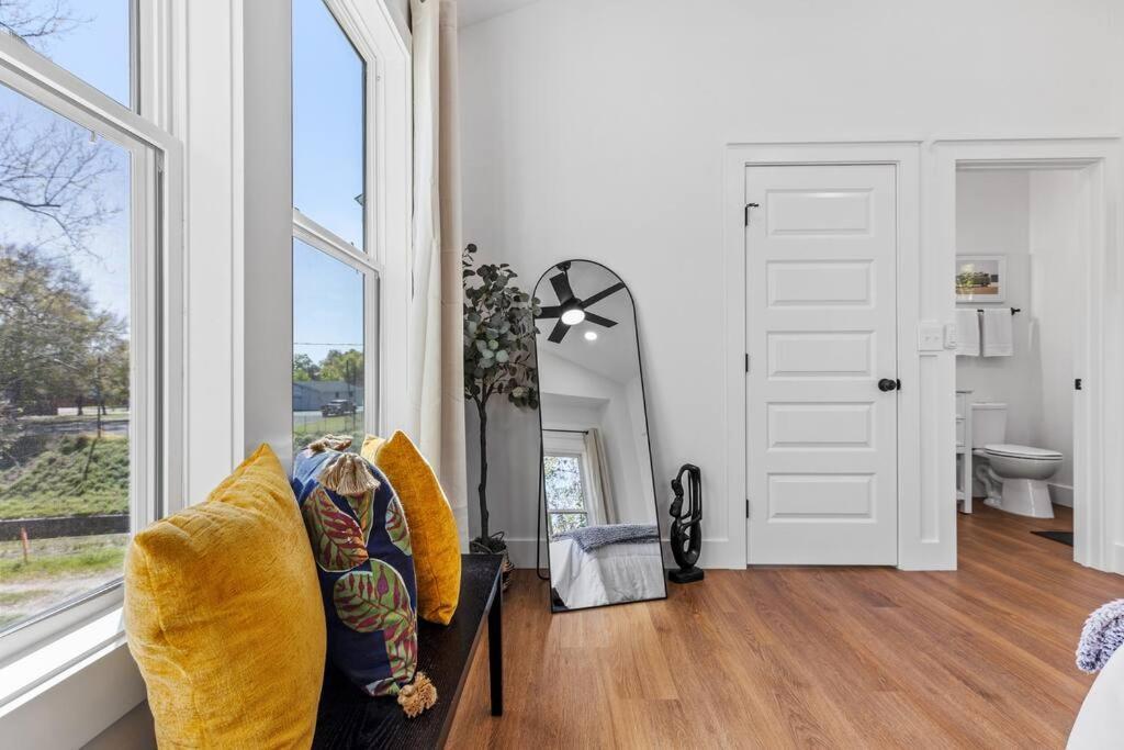New•Downtown• Onetreehill Bridge Villa Wilmington Bagian luar foto