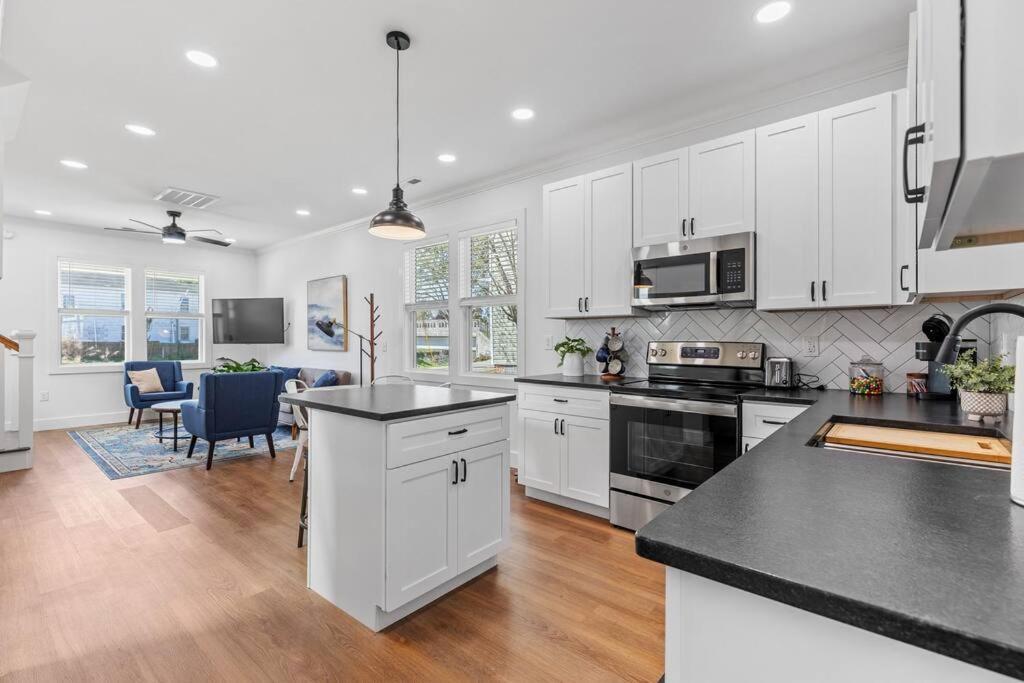 New•Downtown• Onetreehill Bridge Villa Wilmington Bagian luar foto